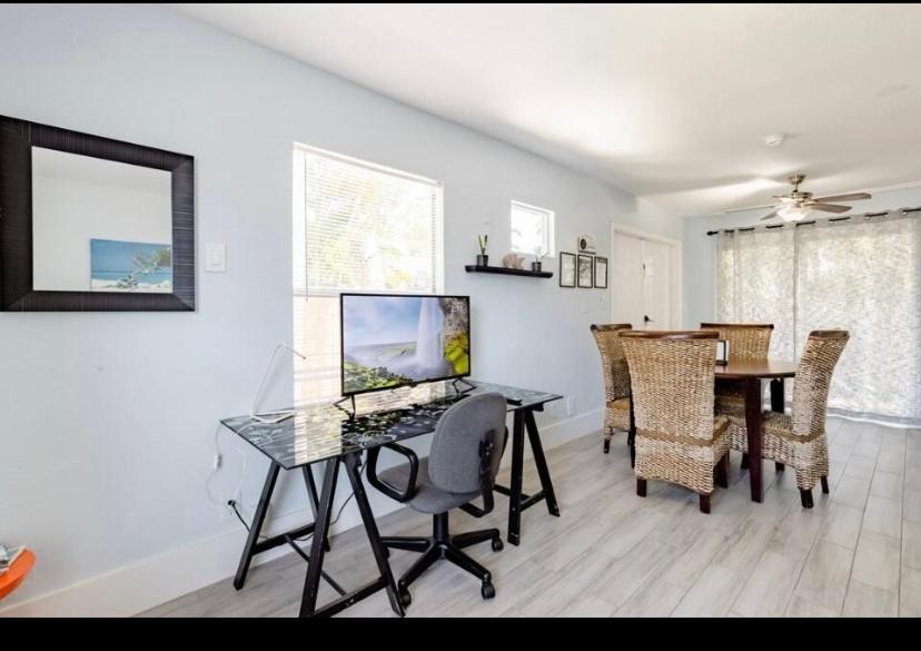 One Bedroom Apt With Private Patio Near Fort Lauderdale Beach エクステリア 写真